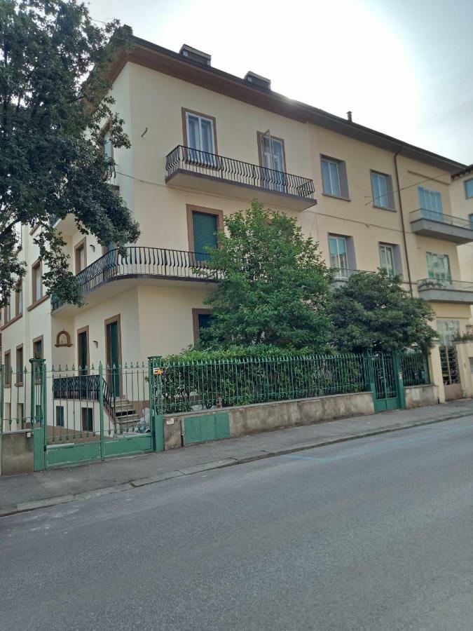 Villa Giove Rooms Prato  Exterior photo